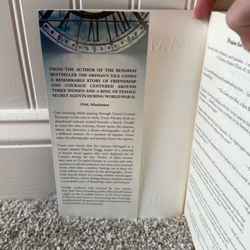 The Lost Girls of Paris