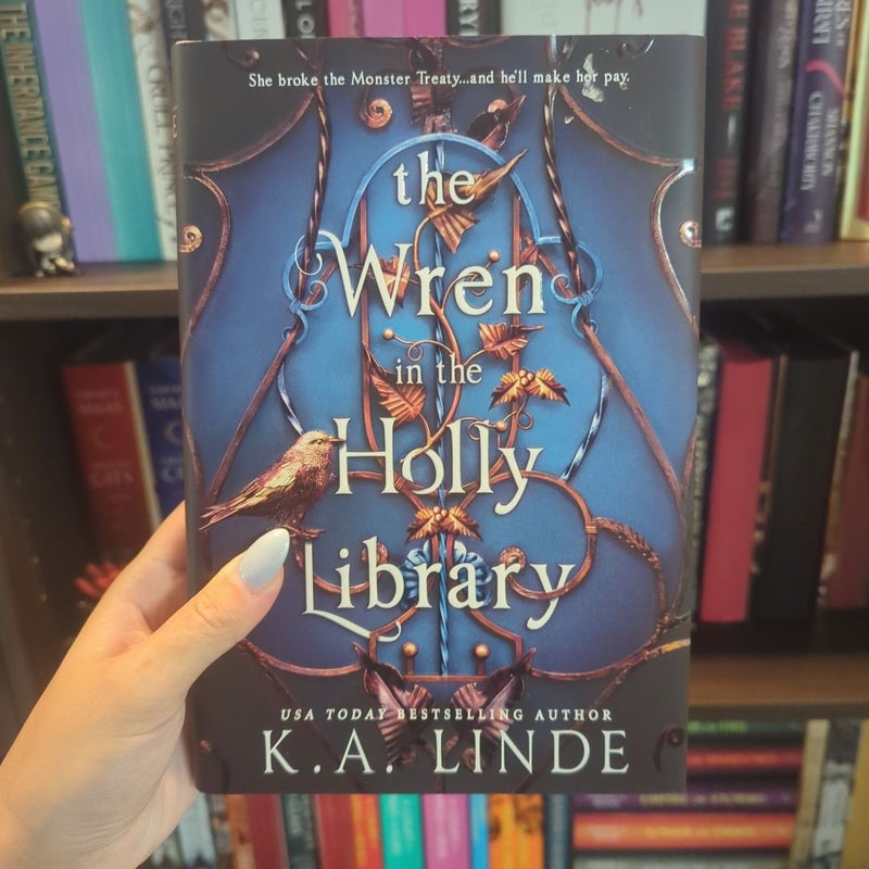 The Wren in the Holly Library (Deluxe Limited Edition)