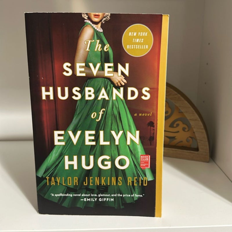 The Seven Husbands of Evelyn Hugo