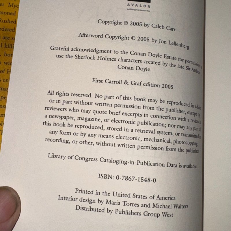 THE ITALIAN SECRETARY SIGNED 