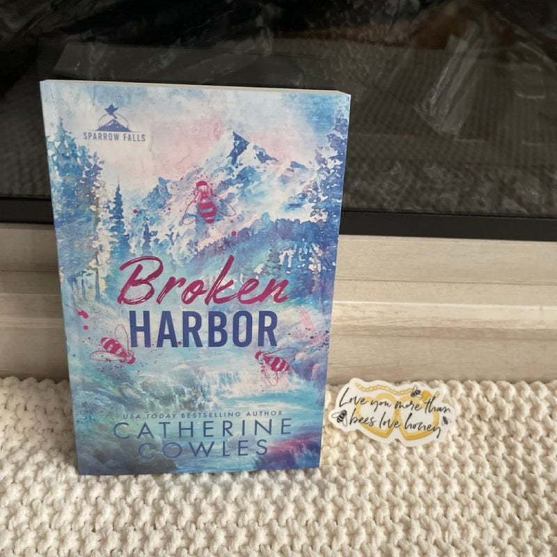 OOP Catherine Cowles indie cover Broken Harbor signed & personalized