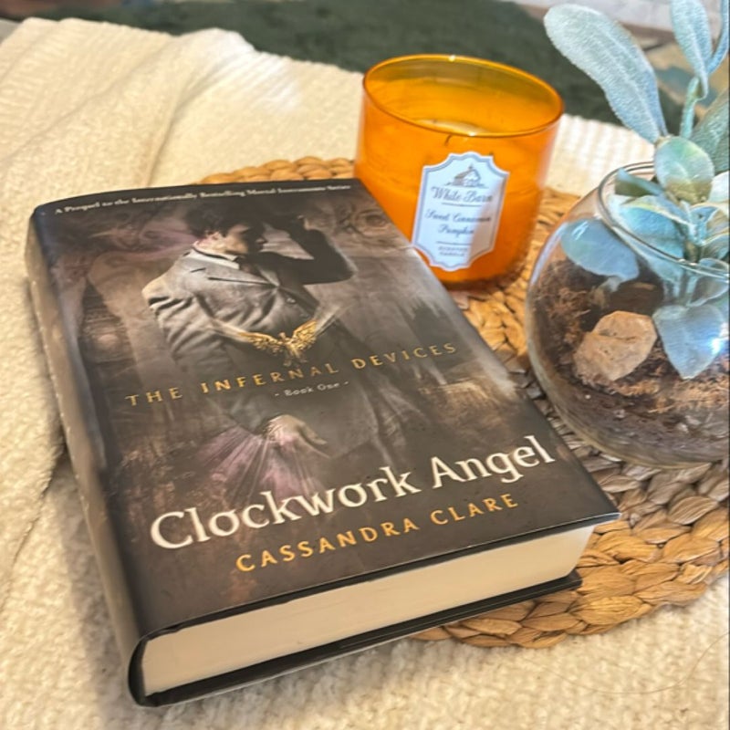 Clockwork Angel