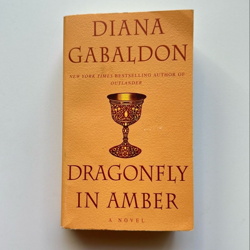 Dragonfly in Amber-Outlander Series