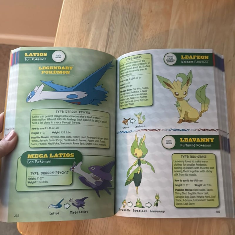 Pokemon Deluxe Essential Handbook 