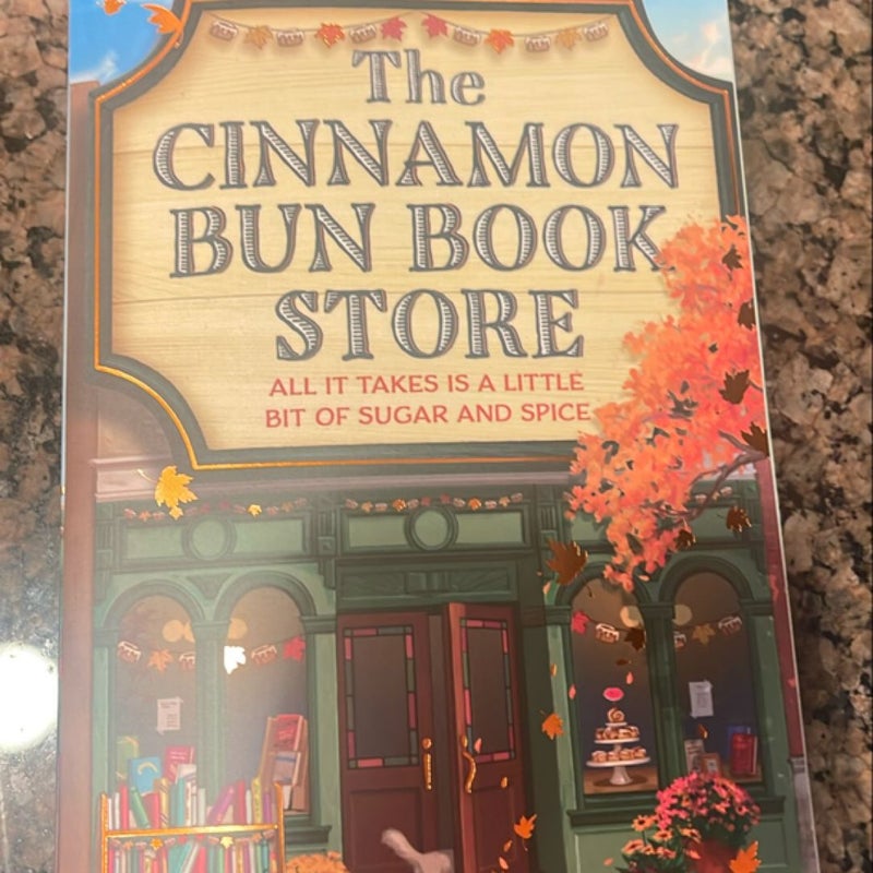 The Cinnamon Bun Book Store (Dream Harbor, Book 2)