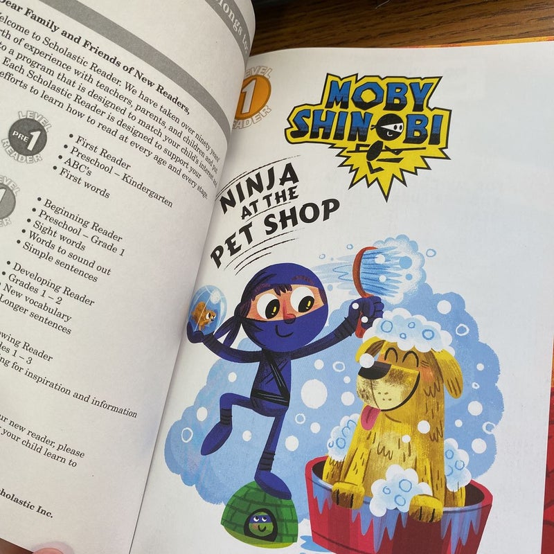 Ninja at the Pet Shop (Scholastic Reader, Level 1: Moby Shinobi)