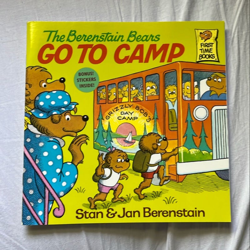 The Berenstain Bears Go to Camp
