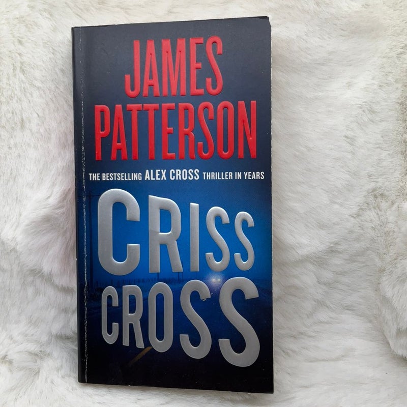 Criss Cross by James Patterson