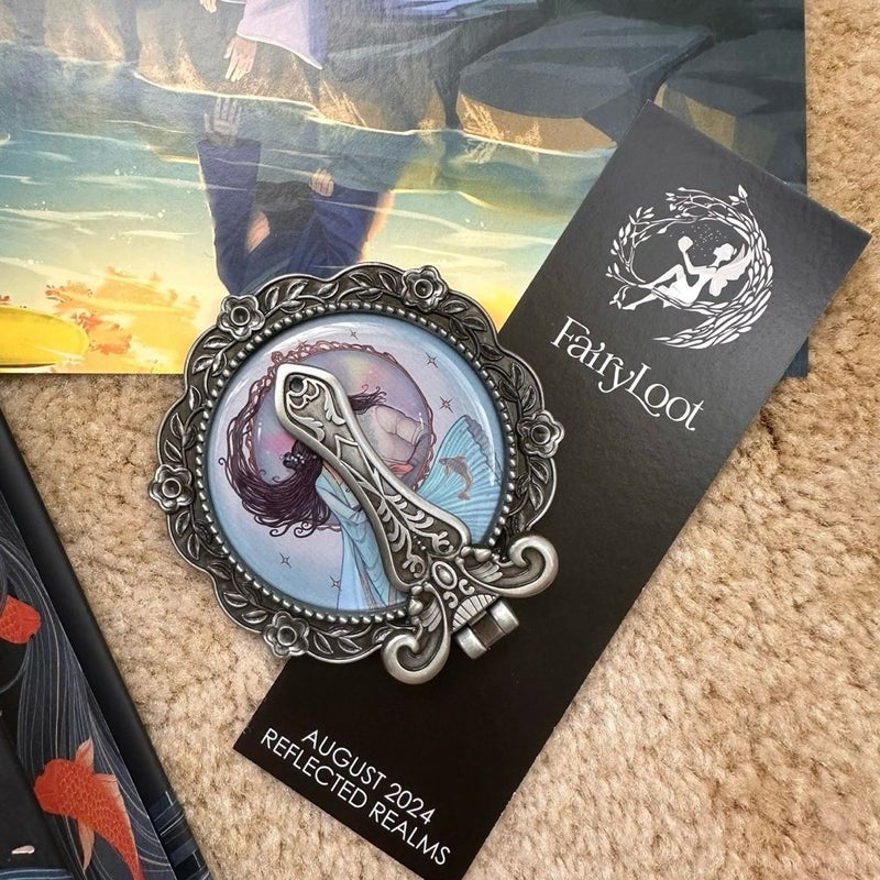 The Girl with No Reflection - FairyLoot