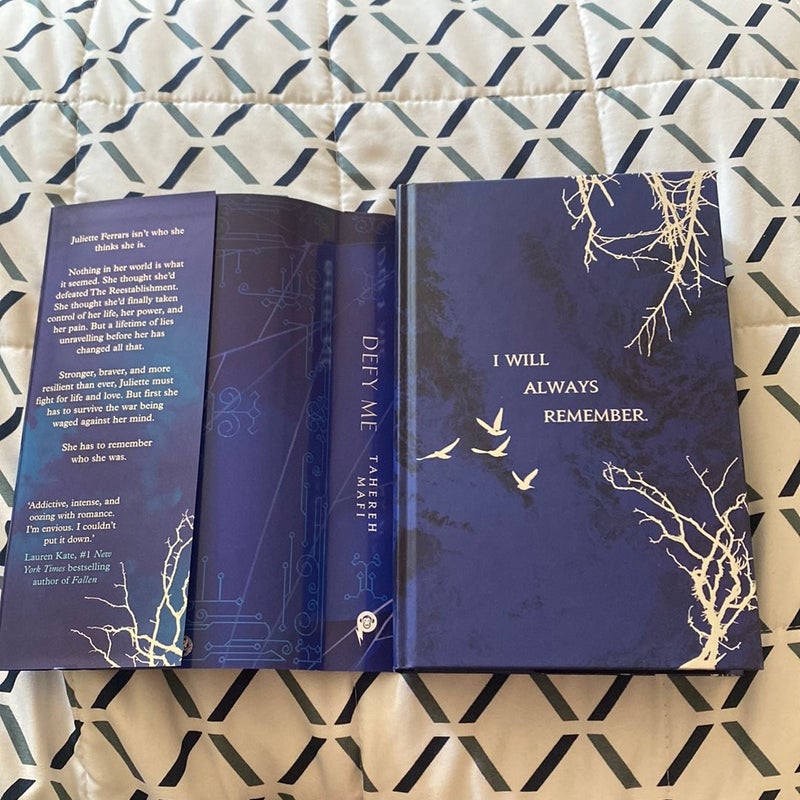 Defy Me (fairyloot) SIGNED 