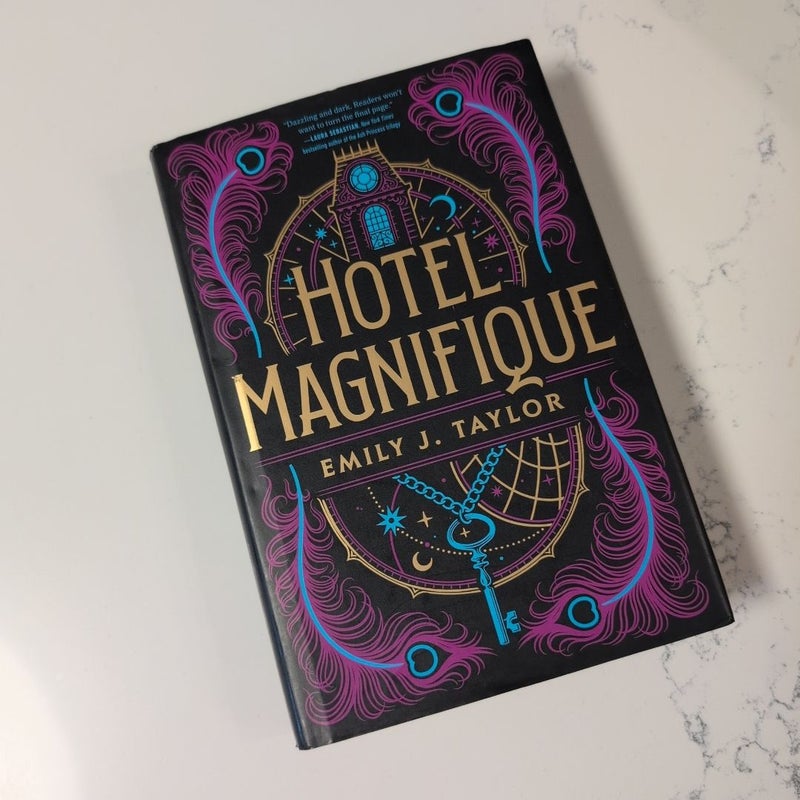 Hotel Magnifique