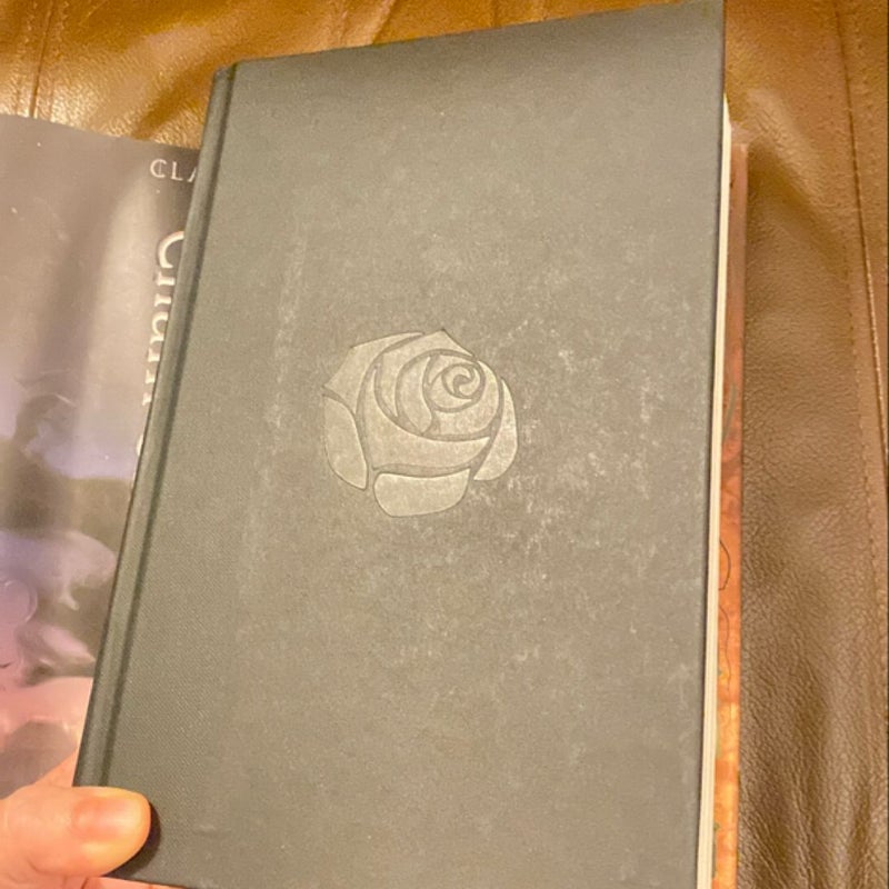 Chain of Thorns - Collector’s First Edition 