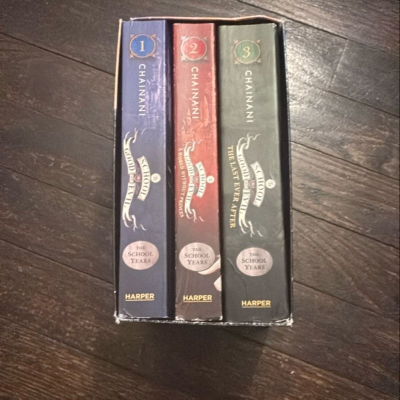 The School for Good and Evil Series Paperback Box Set