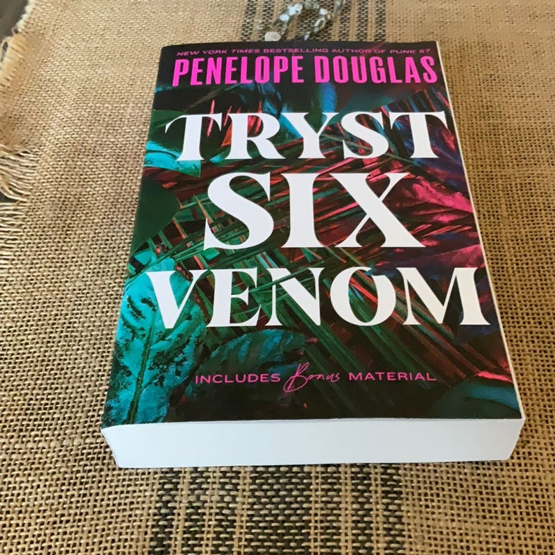 Tryst Six Venom