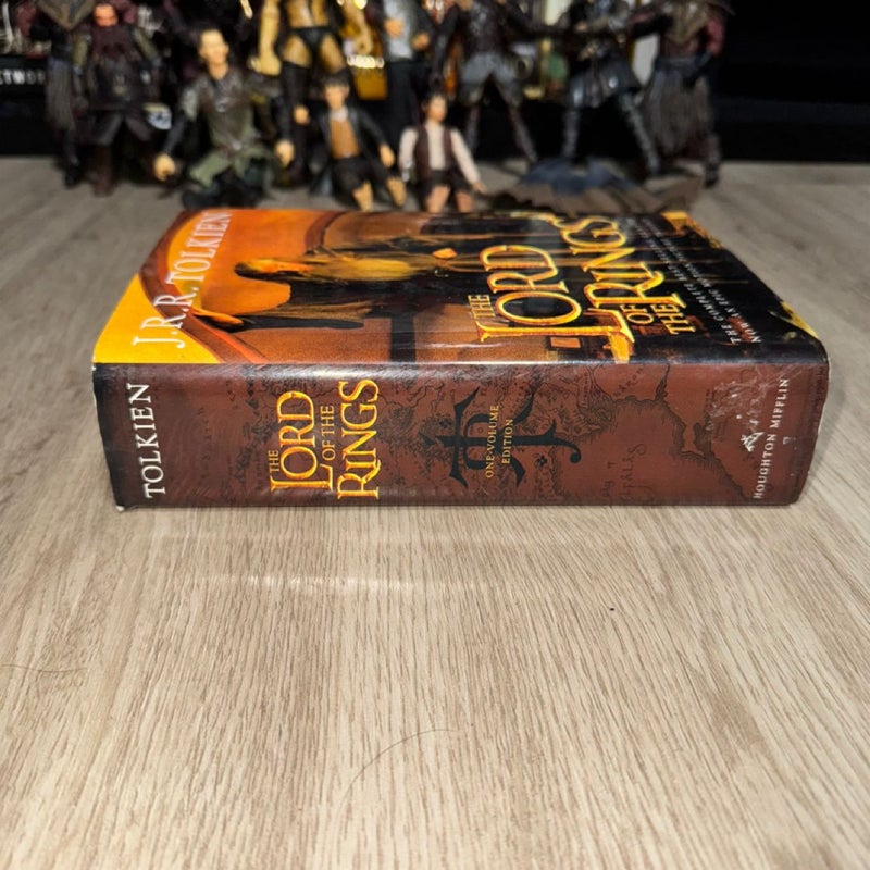 The Lord of the Rings Book, Movies, & figures 