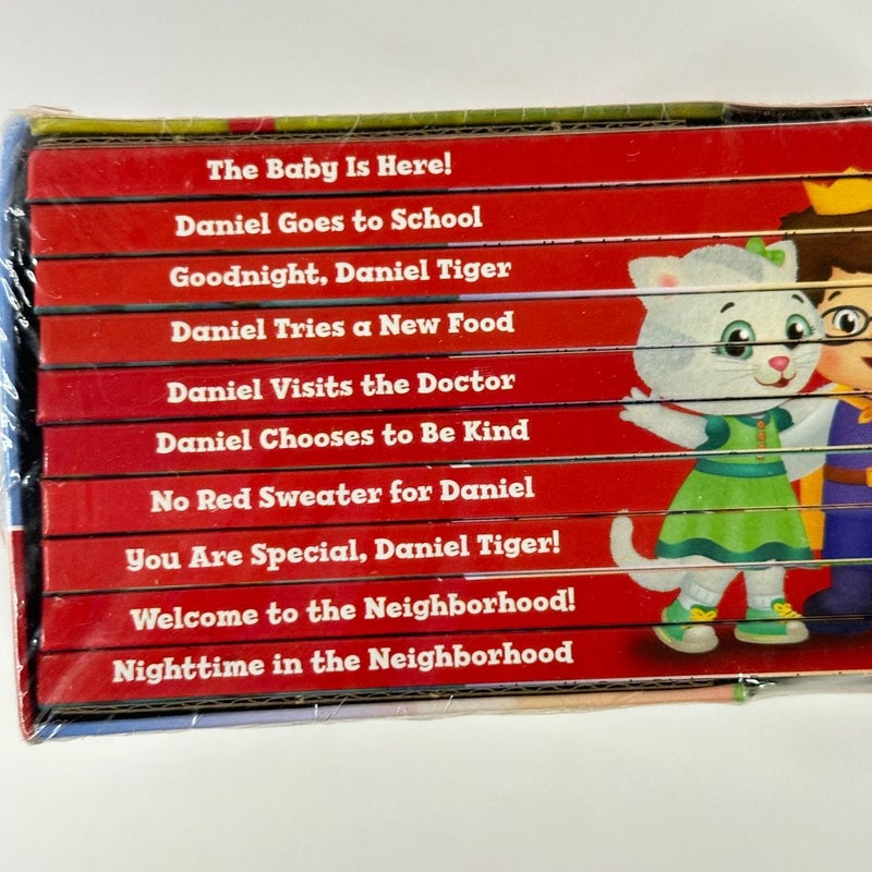 Daniel Tiger’s Neighborhood Story Box, 10 Books, NEW in Plastic