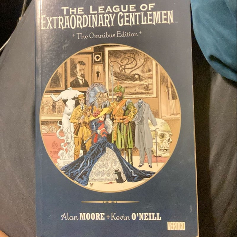 The League of Extraordinary Gentlemen Omnibus