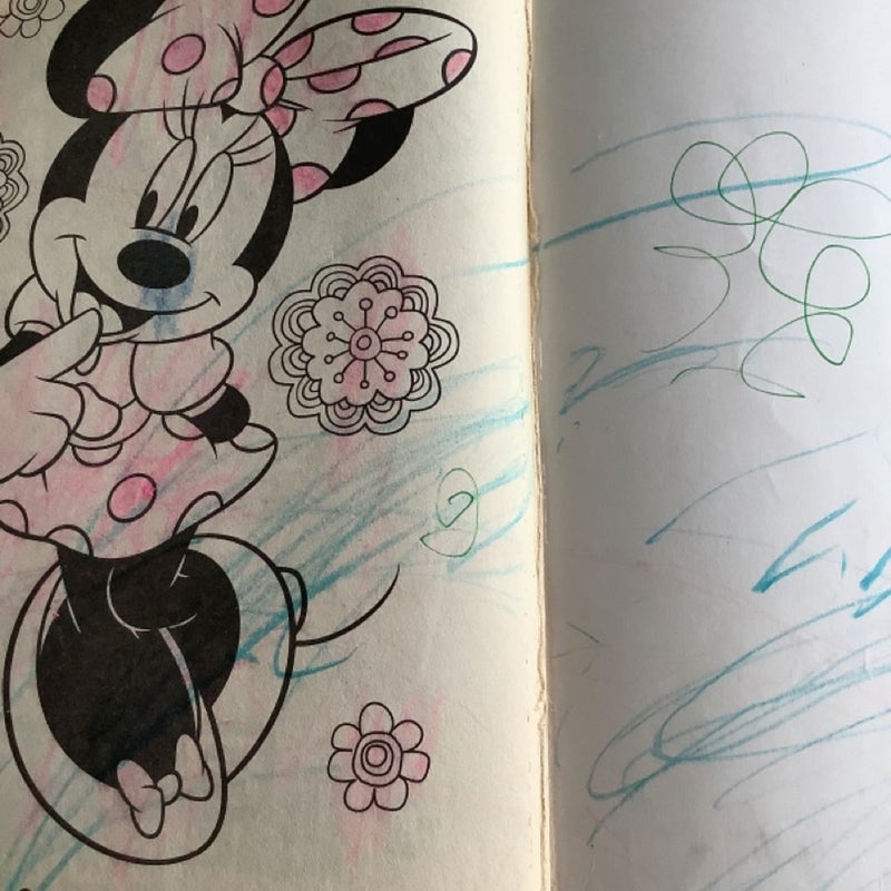 Mickey Mouse Clubhouse Gigantic Book to Color