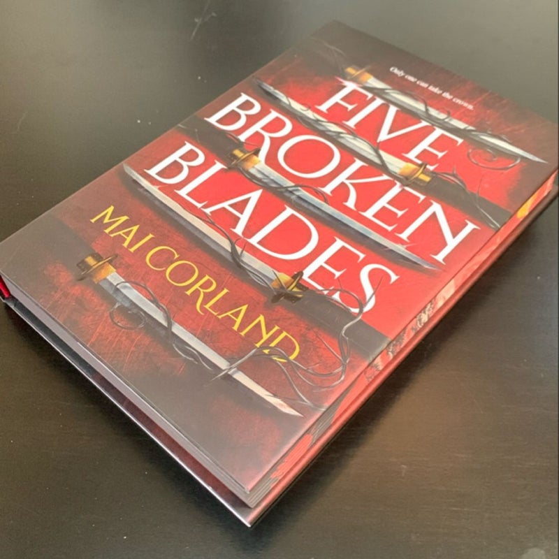 Five Broken Blades (Deluxe Limited Edition)