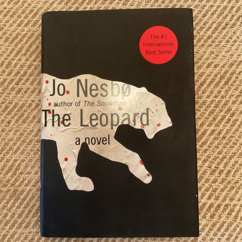 The Leopard #1 INTERNATIONAL BOOK