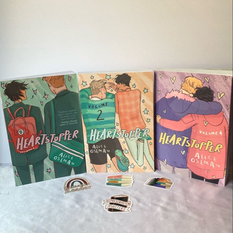 Graphic Novel Book Box (Heartstopper 1,2,4)