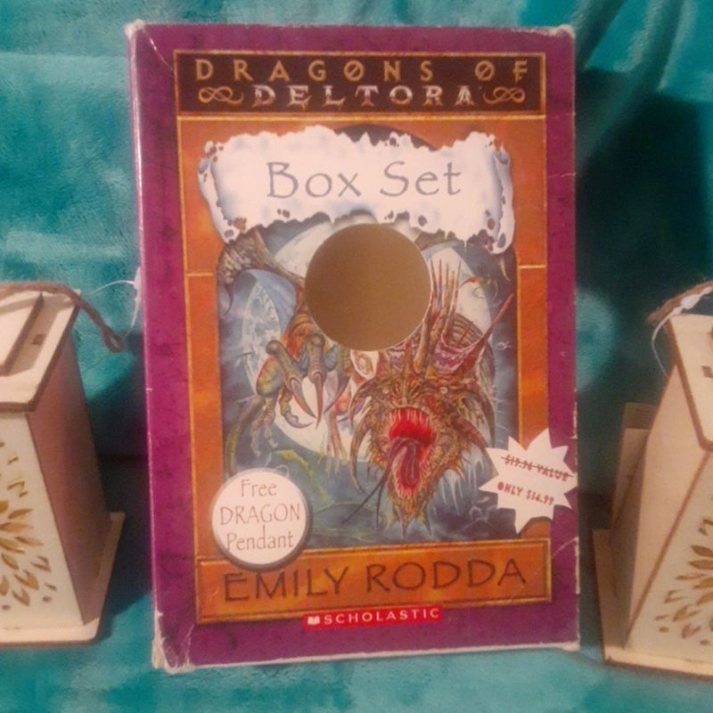 Dragons Of Deltora By Emily Rodda Box Set, Kid Books 1-4, No Pendant, Paperbacks