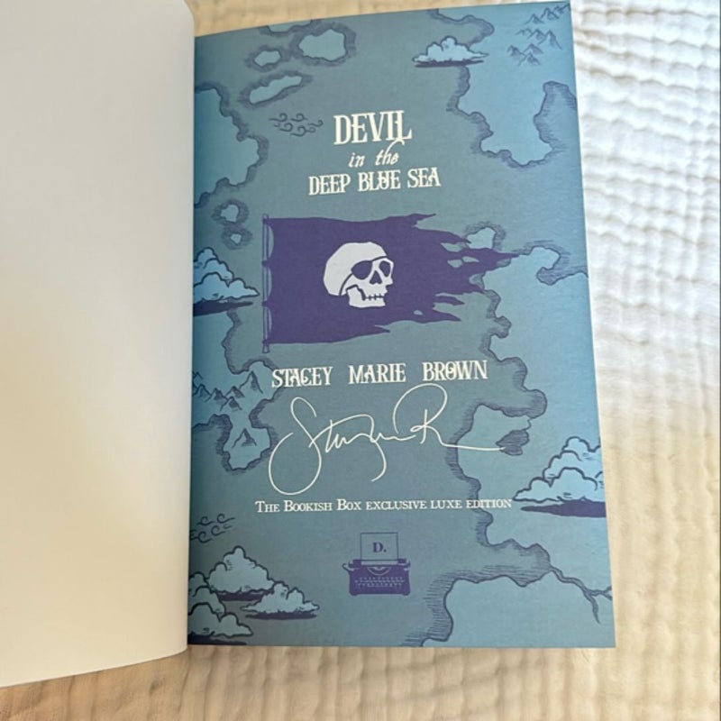 Devil in Deep Blue Sea omnibus