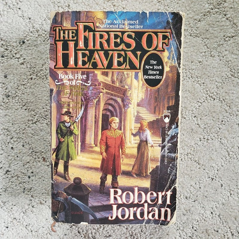 The Fires of Heaven (The Wheel of Time book 5)