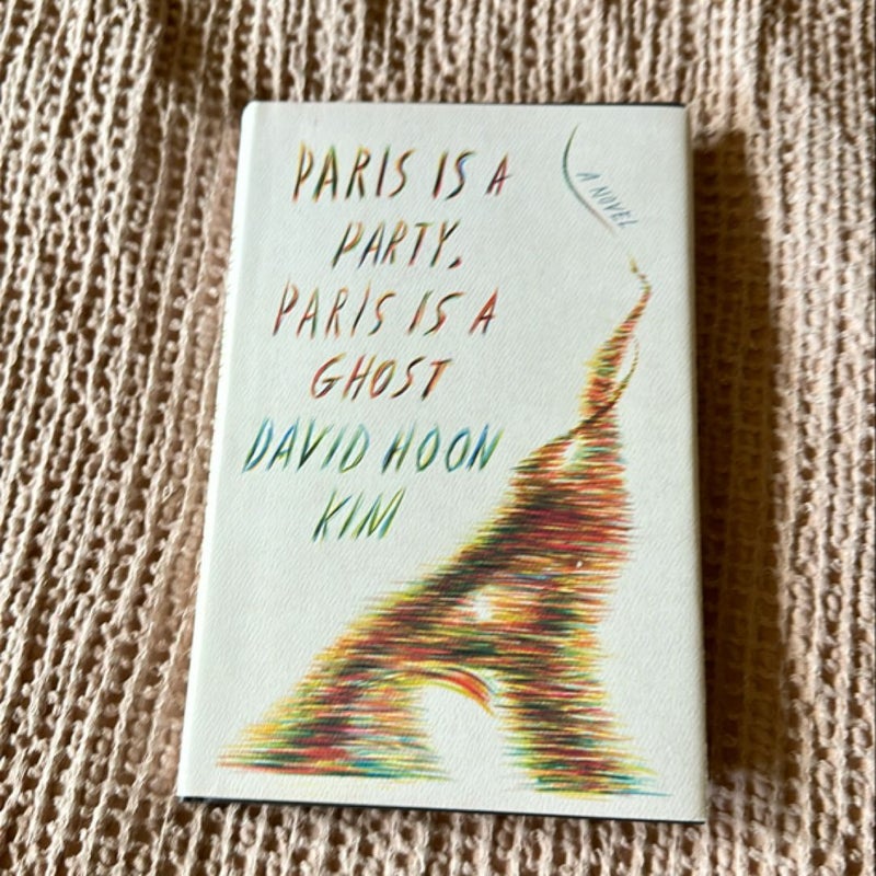 Paris Is a Party, Paris Is a Ghost