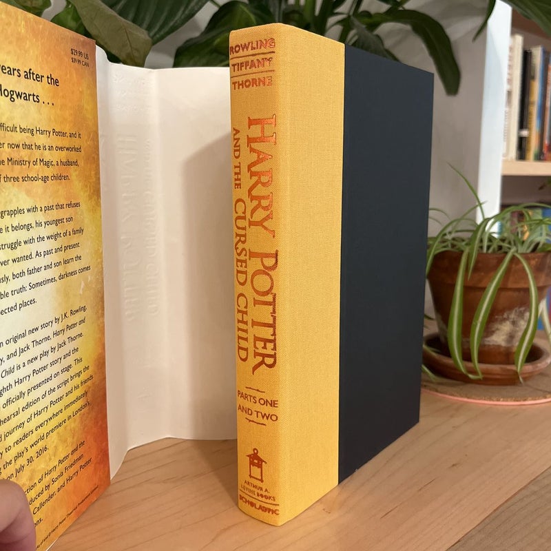Harry Potter and the Cursed Child Parts One and Two (Special Rehearsal Edition Script)