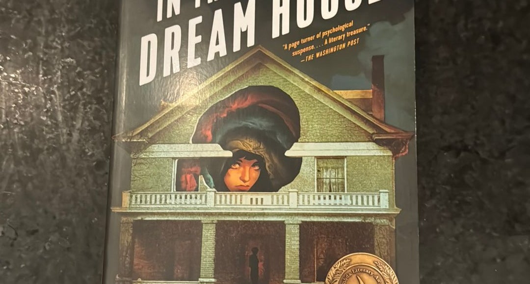 In the Dream House: A Memoir: 9781644450383  