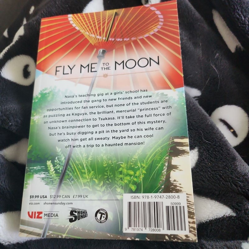 Fly Me to the Moon, Vol. 13