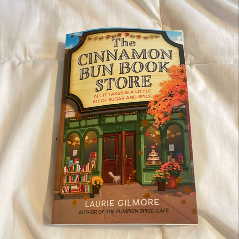 The Cinnamon Bun Book Store (Dream Harbor, Book 2)