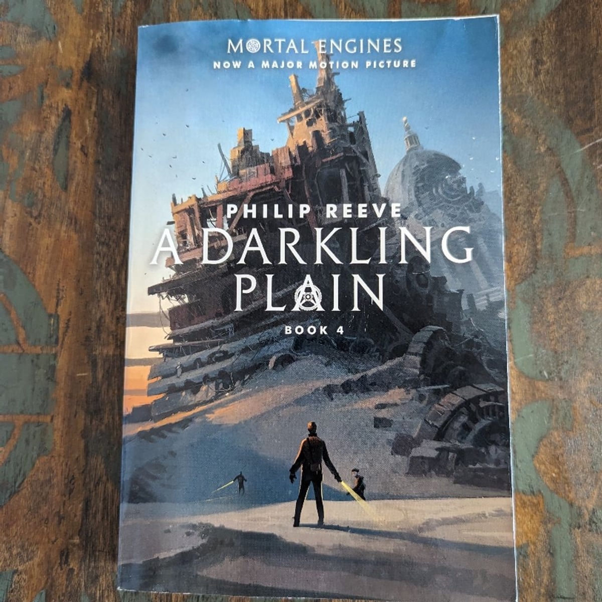 A Darkling Plain by Philip Reeve, Paperback | Pangobooks