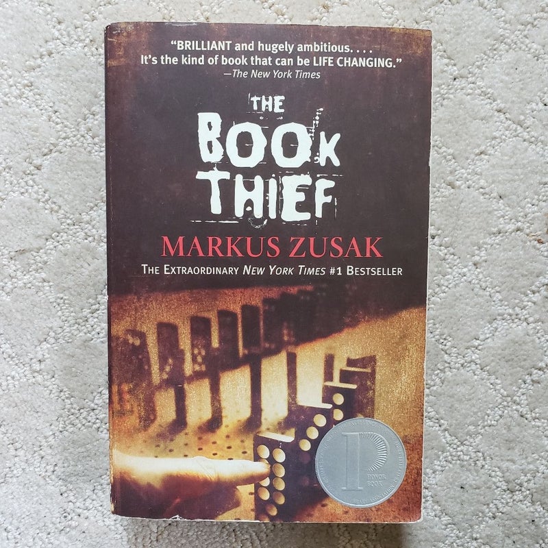 The Book Thief (1st Knopf Paperback Edition, 2007)