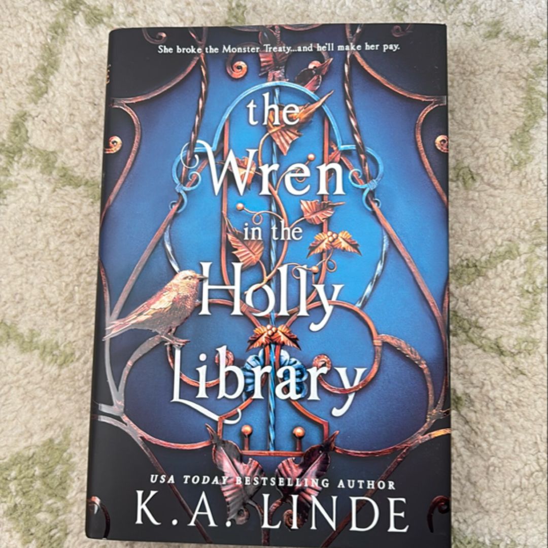 The Wren in the Holly Library (Deluxe Limited Edition)