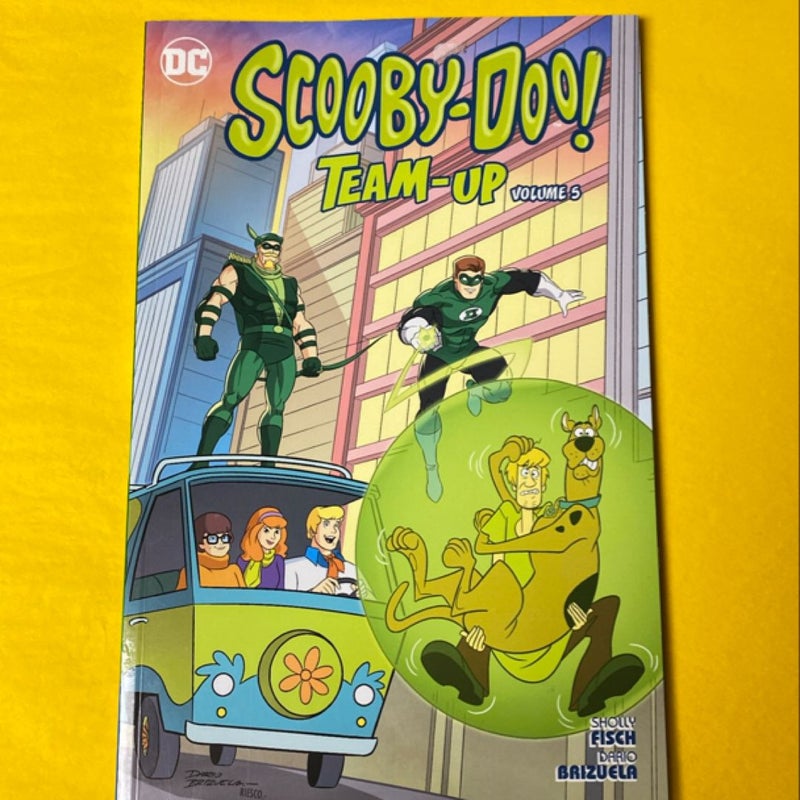 Scooby Doo Team up Vol 5