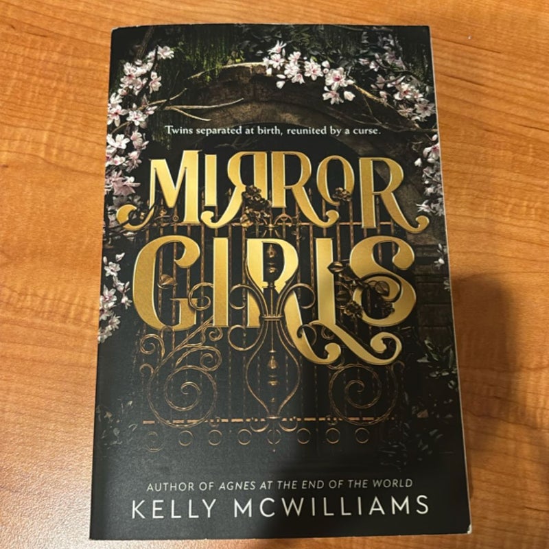 Mirror Girls