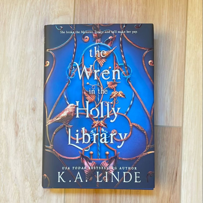 The Wren in the Holly Library (Deluxe Limited Edition)