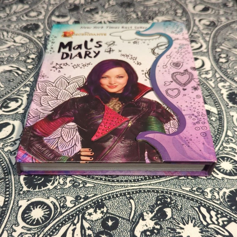 Mal's Diary [Disney Descendants] by Disney Book Group