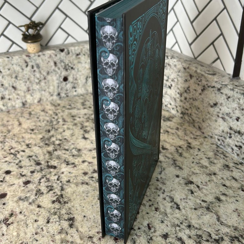 A Ship of Bones and Teeth (Fabled)
