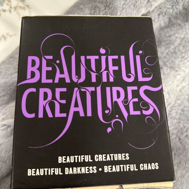 The Beautiful Creatures Paperback Set: Beautiful Creatures, Beautiful Darkness, Beautiful Chaos