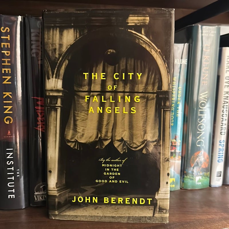 NonFiction 📚| The City of Falling Angels by John Berendt | Hardcover, First Edition
