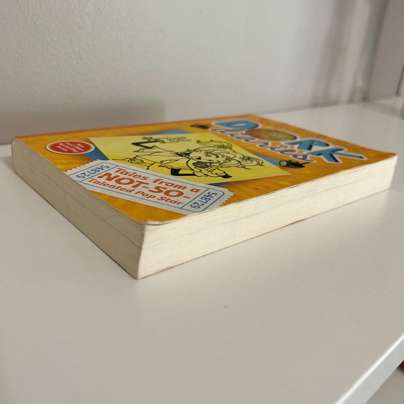 Dork diaries - 3