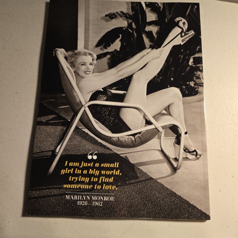 MARILYN MONROE MAGAZINE