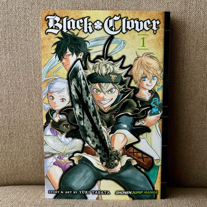 Black Clover, Vol. 1 (LootCrate/Shonen Jump Manga Exclusive) [1st Print Edition]