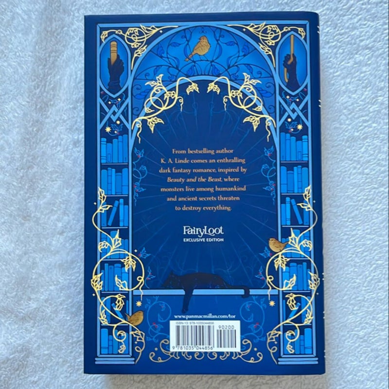 Fairyloot Romantasy Box The Wren in the Holly Library