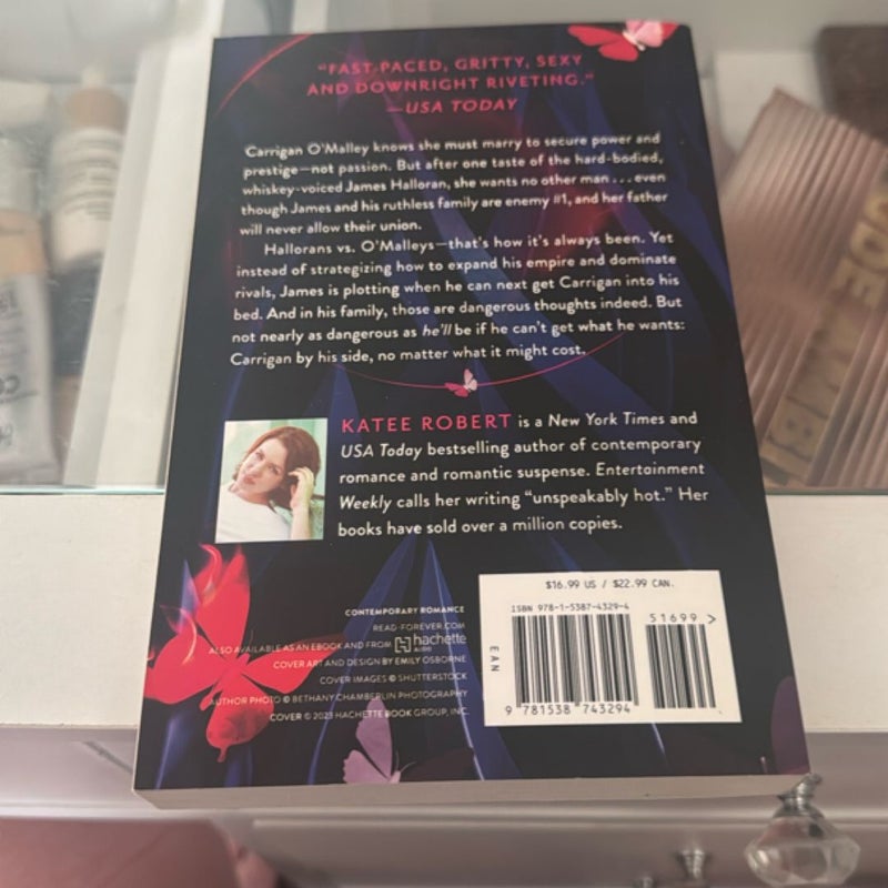 Heated Rivals (previously Published As the Wedding Pact)