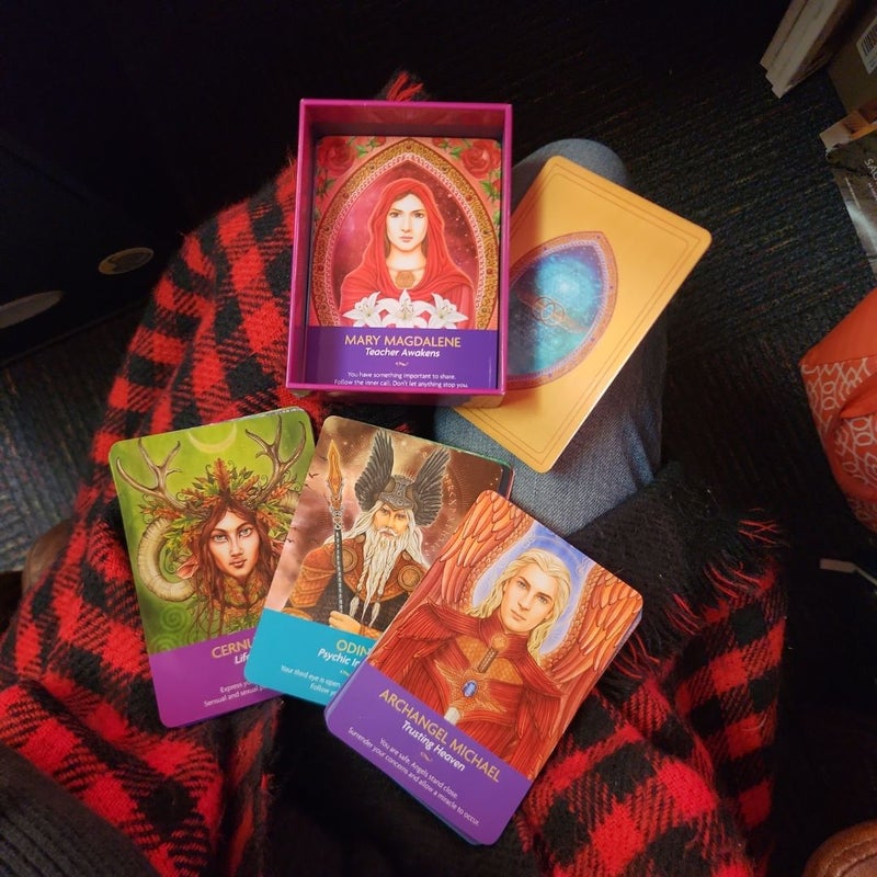 Keepers of the Light Oracle Cards