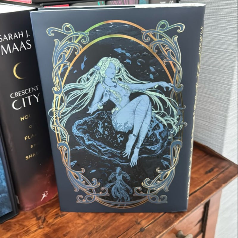 illumicrate’s A Dark and Drowning Tide